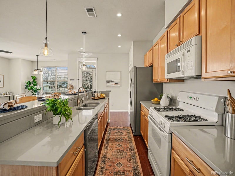 5343 16th Ave, Lakewood, CO 80214