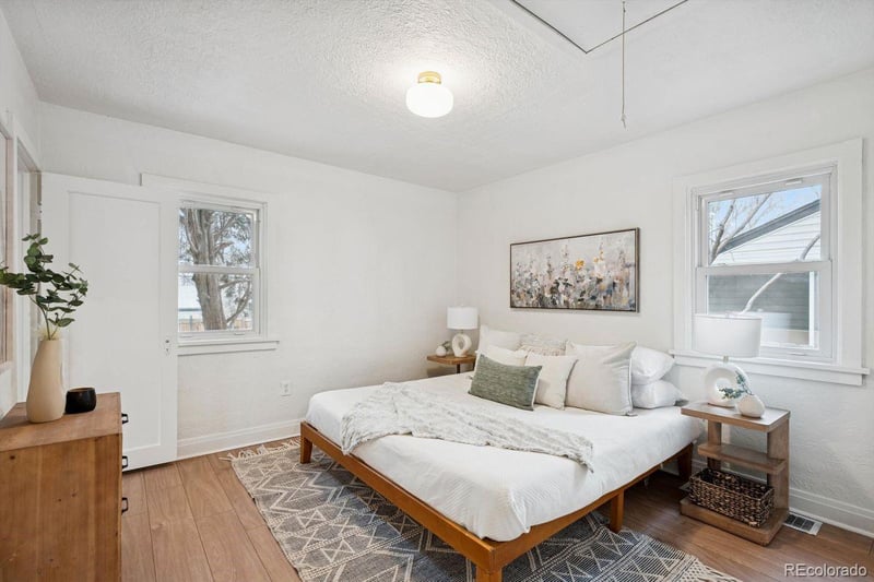 5359 Windermere St, Littleton, CO 80120