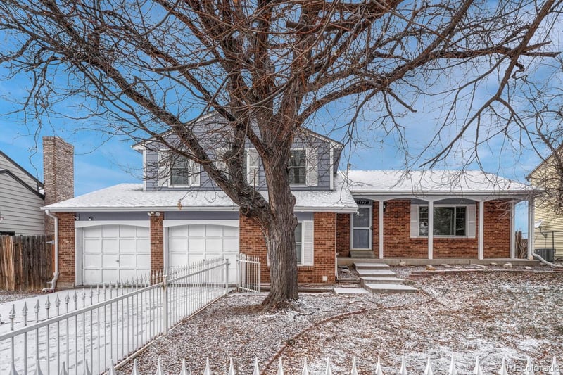 2079 Quintero St, Aurora, CO 80013