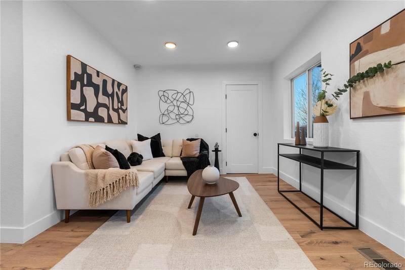 3217 Clayton St, Denver, CO 80205