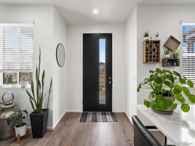 24333 41st Ave, Aurora, CO 80019