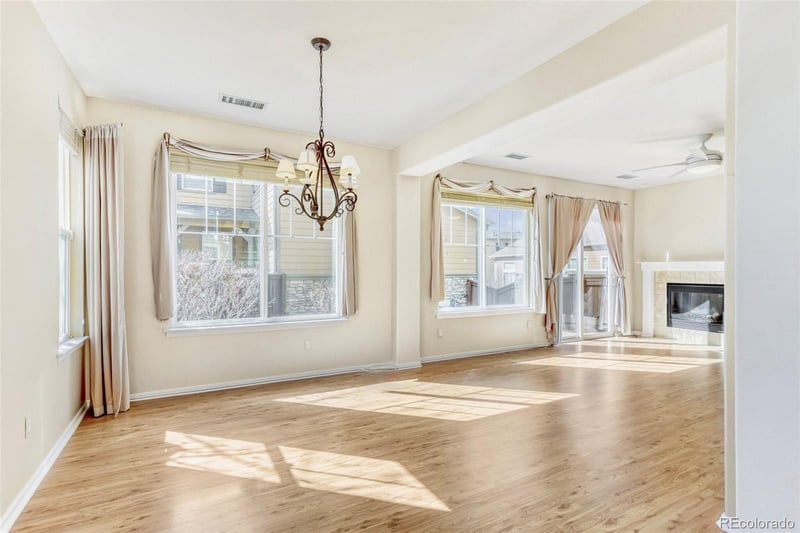 3856 Stonebrush Dr, Highlands Ranch, CO 80126