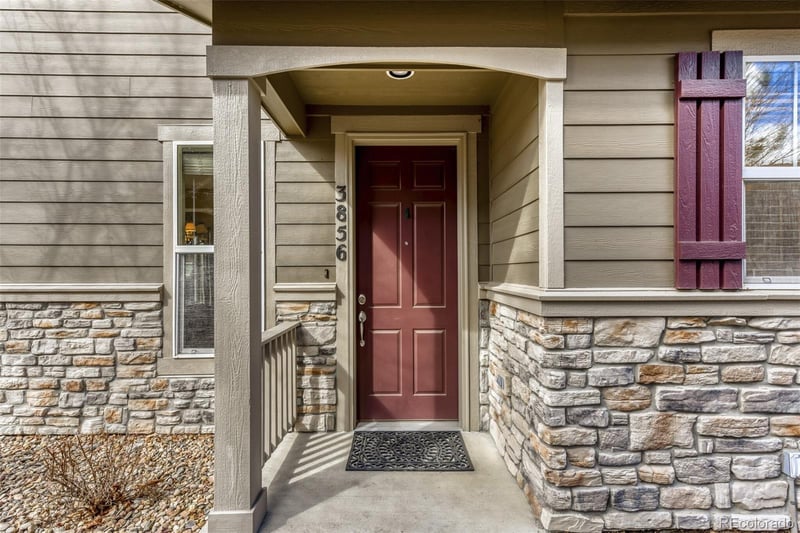 3856 Stonebrush Dr, Highlands Ranch, CO 80126