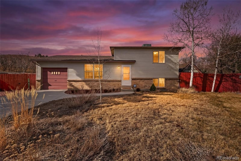 1531 S Queen St, Denver, CO 80232