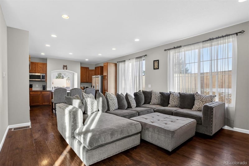 10968 Dayton Way, Commerce City, CO 80640