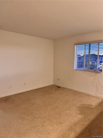11060 Richfield Cir, Commerce City, CO 80022