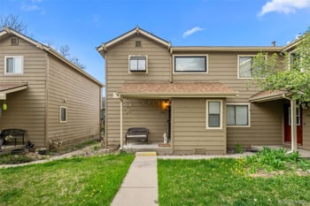 1061 Yampa St #C, Aurora, CO 80017