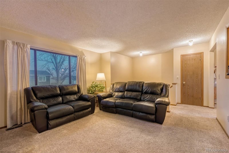 271 Birch St, Bennett, CO 80102