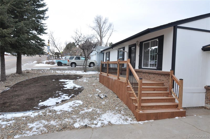 995 Oakwood Dr, Castle Rock, CO 80104