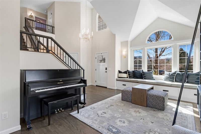 935 Meadow Rn, Golden, CO 80403