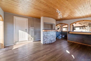 104 Stuart St, Denver, CO 80219