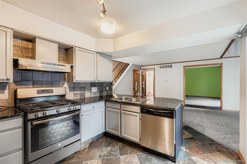 2469 Xanadu Way #A, Aurora, CO 80014