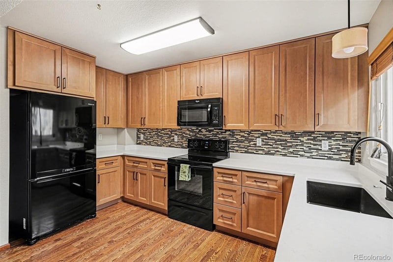 10520 Holyoke Dr, Parker, CO 80134