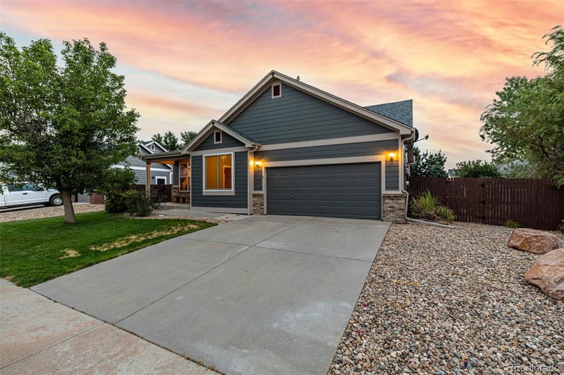 2002 Ance St, Strasburg, CO 80136