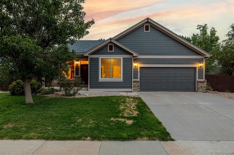 2002 Ance St, Strasburg, CO 80136