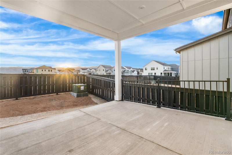 8770 Summerwalk Trl, Littleton, CO 80125