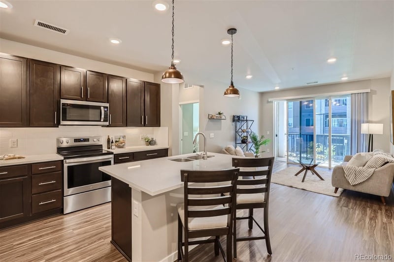 400 Fremont Pl #206, Centennial, CO 80122