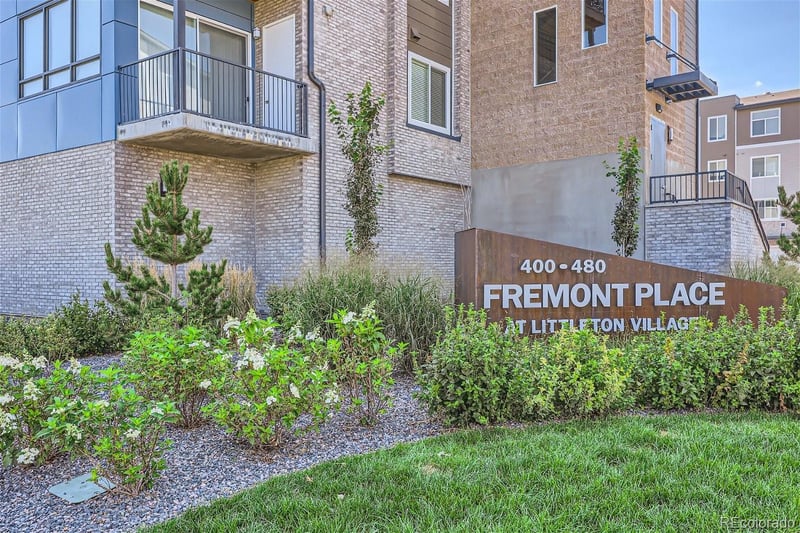 400 Fremont Pl #206, Centennial, CO 80122