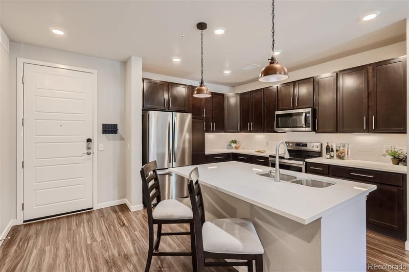 400 Fremont Pl #206, Centennial, CO 80122