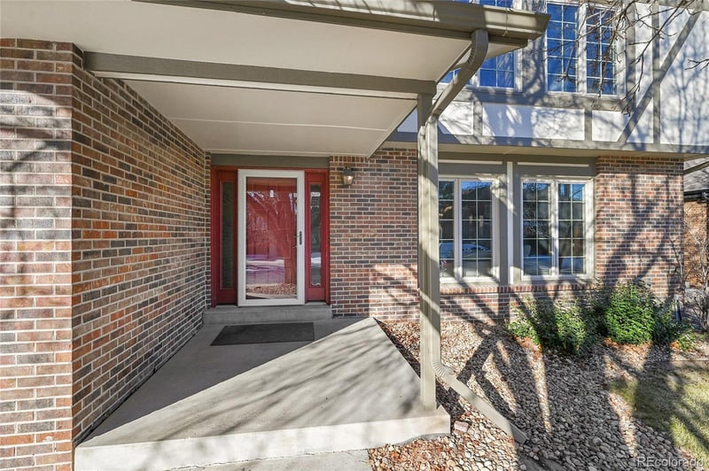 16639 Berry Ln, Centennial, CO 80015