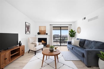 539 Wright St #305, Lakewood, CO 80228