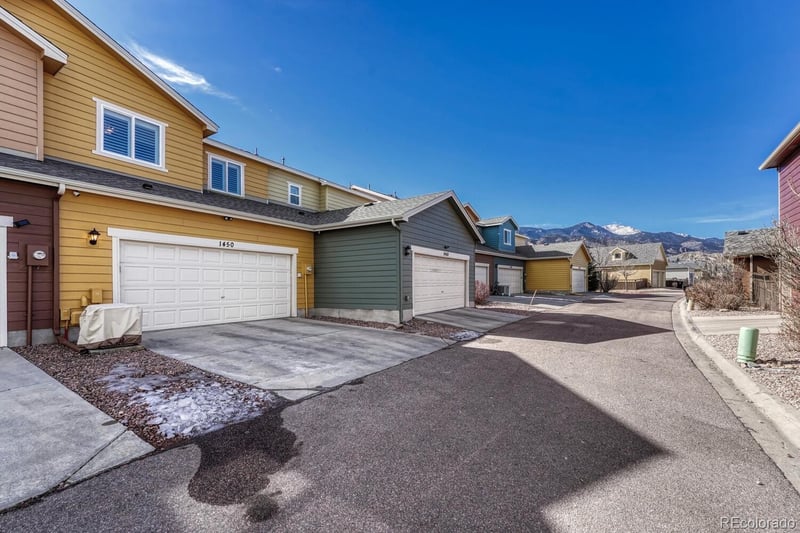 1450 Gold Hill Mesa Dr, Colorado Springs, CO 80905