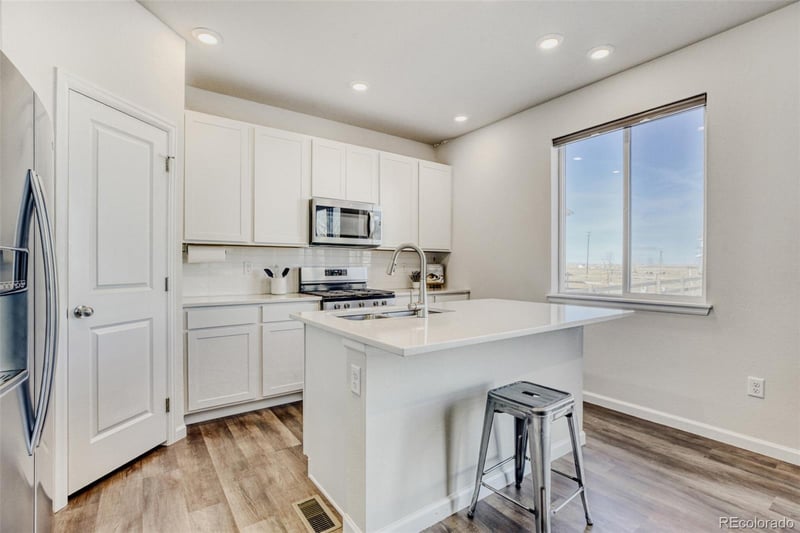 5881 Red Barn Ave, Mead, CO 80504