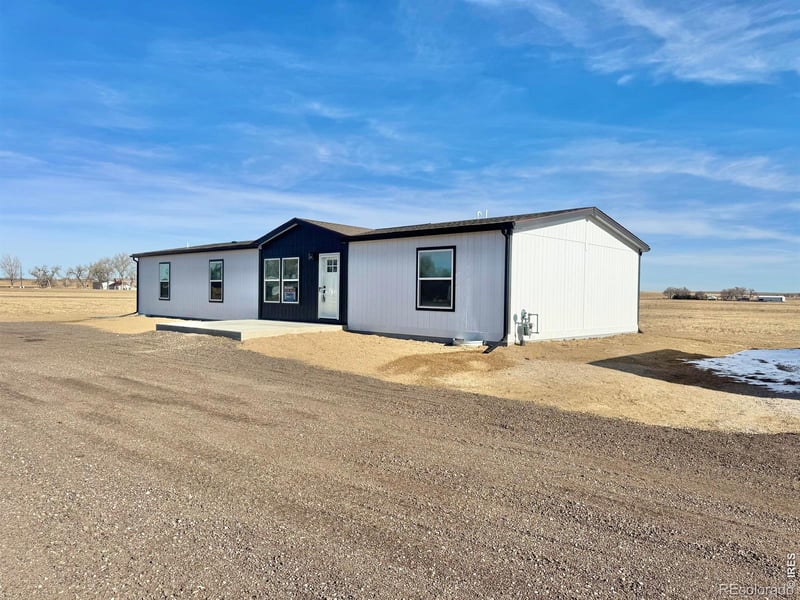 502 144 Hw, Weldona, CO 80653