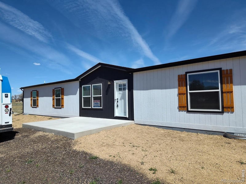 502 Main St, Weldona, CO 80653