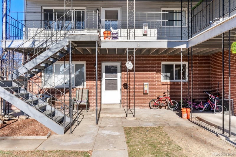 8967 54th Pl, Arvada, CO 80002