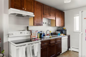 8967 W 54th Pl, Arvada, CO 80002