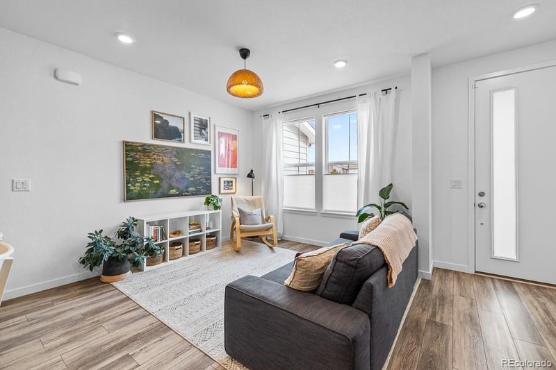 2044 Upham Way, Lakewood, CO 80227