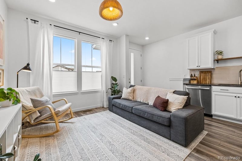 2044 Upham Way, Lakewood, CO 80227