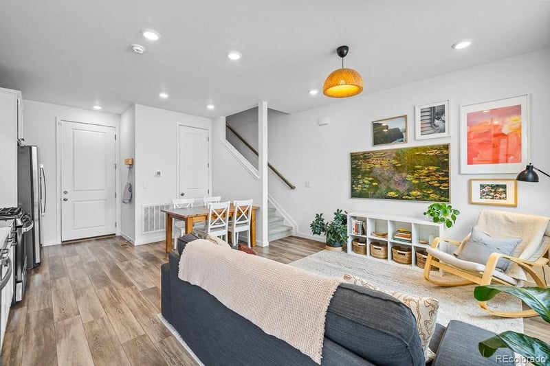 2044 Upham Way, Lakewood, CO 80227