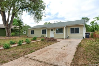 3075 Grape Way, Denver, CO 80222