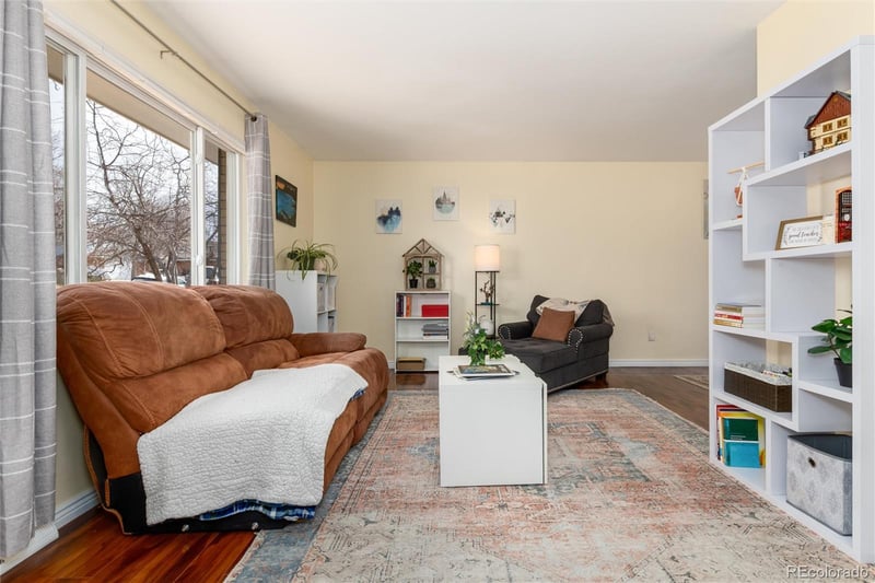 8045 Newland Ct, Littleton, CO 80128