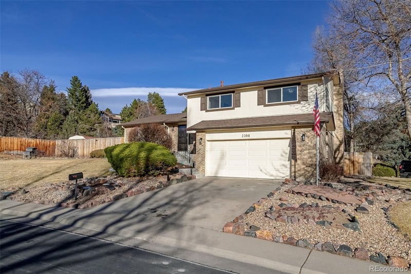 2388 Garrison Ct, Lakewood, CO 80227