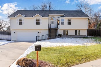 9010 11th Ave, Lakewood, CO 80215