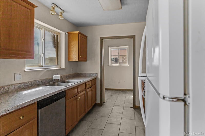 413 Mitchell Ave, Ordway, CO 81063