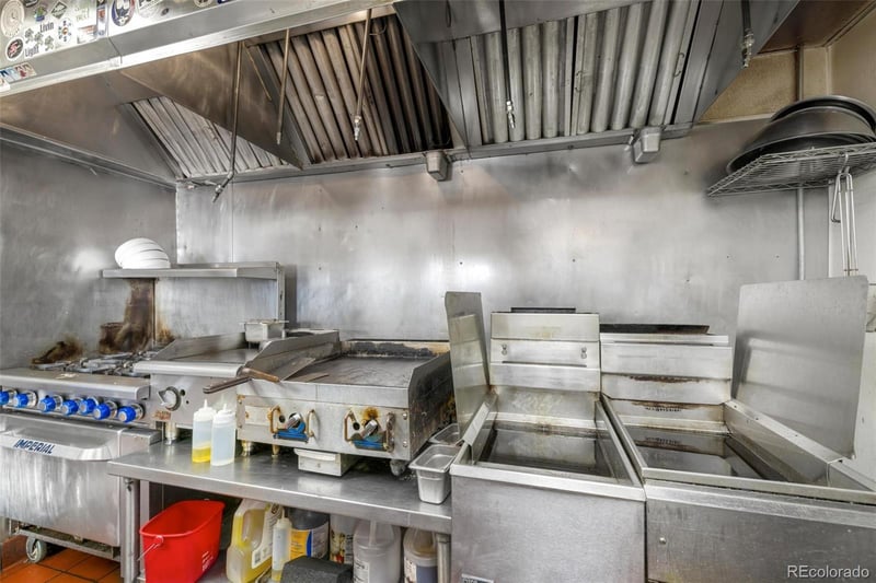 24 N Main St, Alma, CO 80420