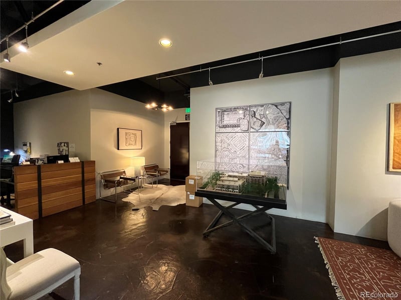 450 17th Ave #PH 2, Denver, CO 80203