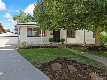 2820 Holly Pl, Denver, CO 80222