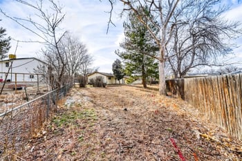 1168 Nucla St, Aurora, CO 80011