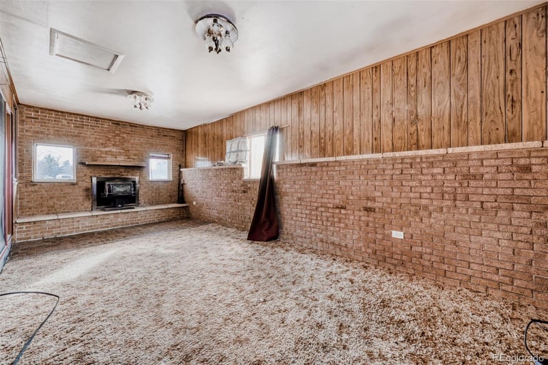 1168 Nucla St, Aurora, CO 80011