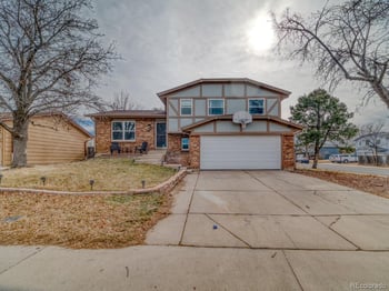 16602 Gunnison Pl, Aurora, CO 80017