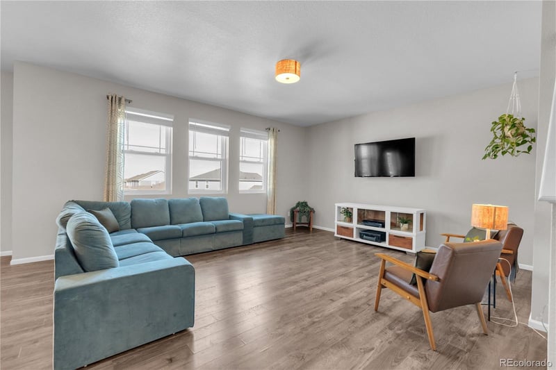 1785 War Knot Ln, Castle Rock, CO 80104