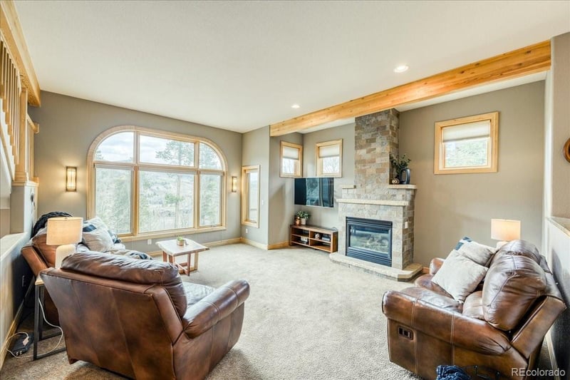 1813 Stellar Dr, Silverthorne, CO 80498