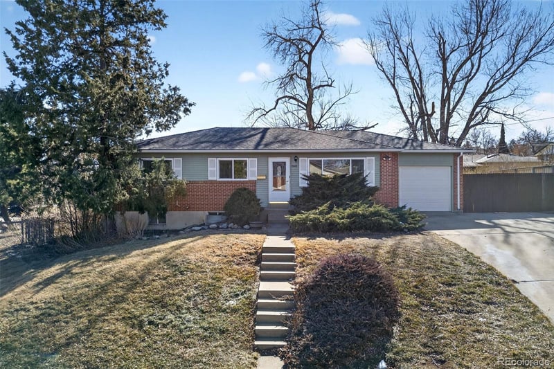 12422 Tennessee Pl, Lakewood, CO 80228