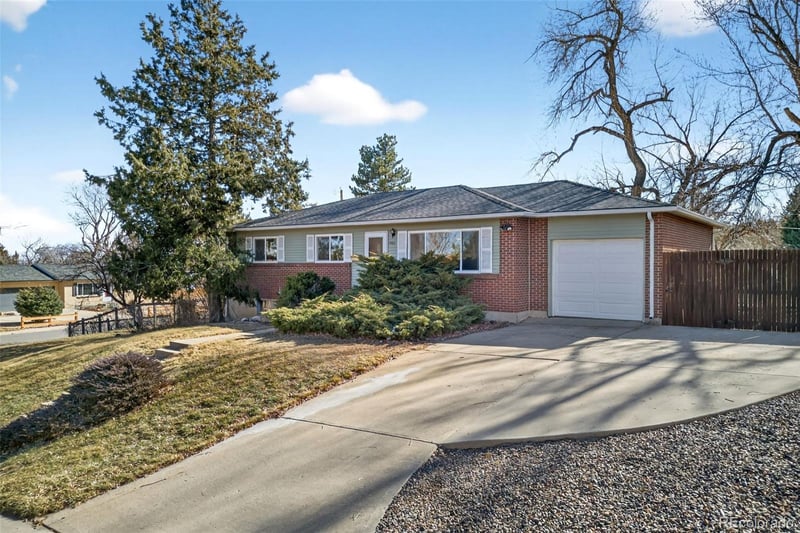 12422 Tennessee Pl, Lakewood, CO 80228