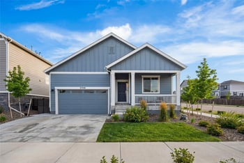 27540 Cedar Pl, Aurora, CO 80018